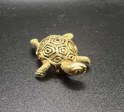 Tortoise Gold Brooch