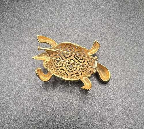 Tortoise Gold Brooch