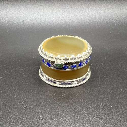 Carved Agate Trinket Pot