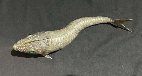 Silver Articulated Fish