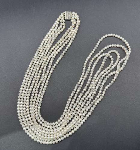Quadruple Row Pearl Necklace